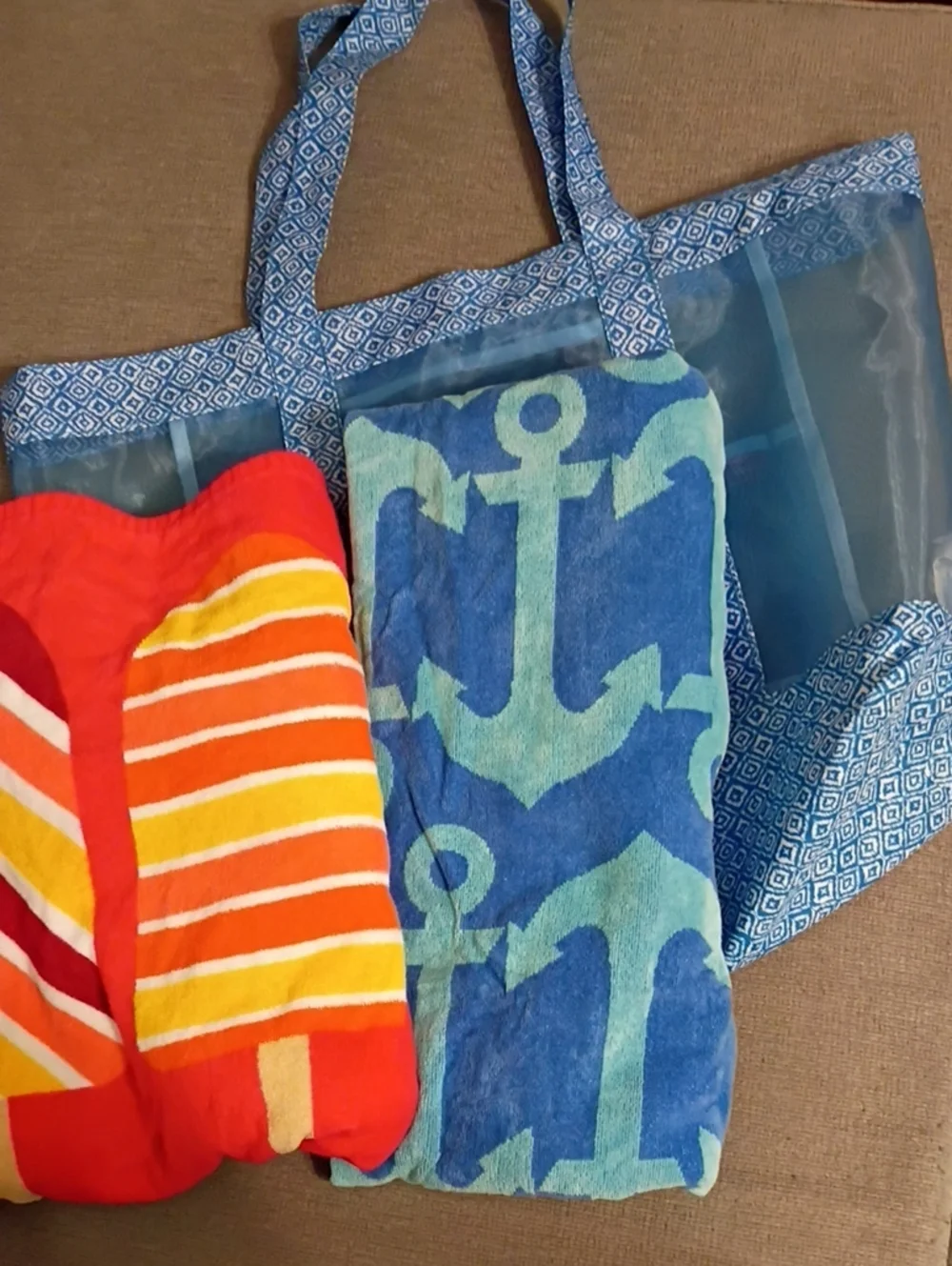Large Beach Bag With 2 Full Size Beach Towels
